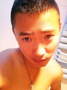 ♣゛刺青＂找家族了主播照片