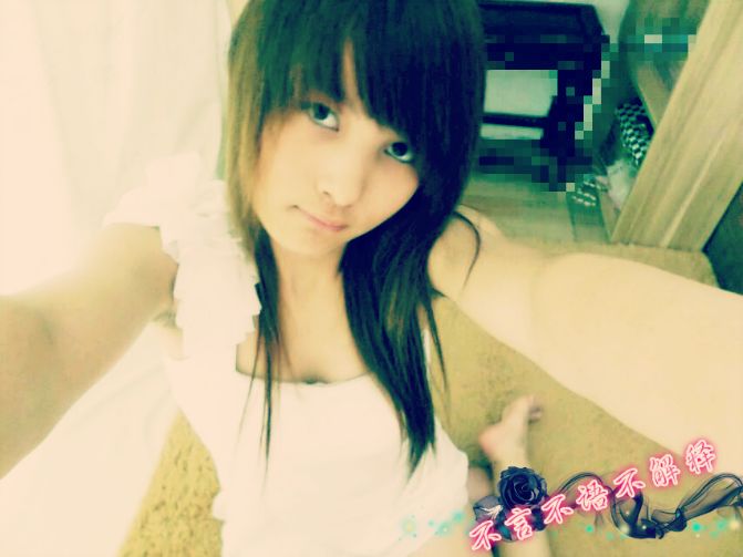 陌小琦冷颜女子的主播照片