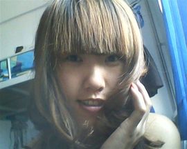 陌、小咪主播照片