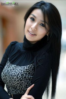 小龙天尘主播照片