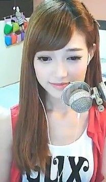 ❤❤迷忘星空主播照片