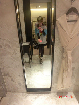 summer丶魂牵主播照片