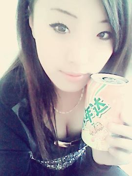 香港马子大陆妞主播照片
