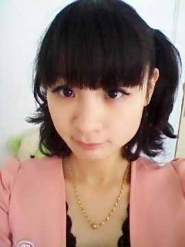 月依儿主播照片