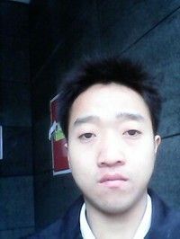 姚发明主播照片
