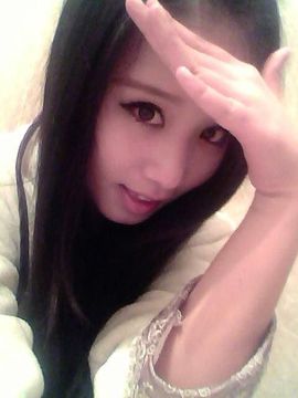 嗯哼Joan主播照片