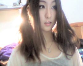 陌小阡。主播照片