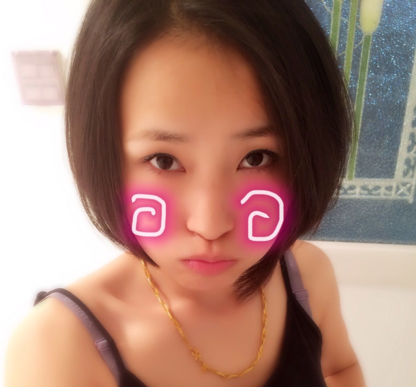 ：羙芽主播照片