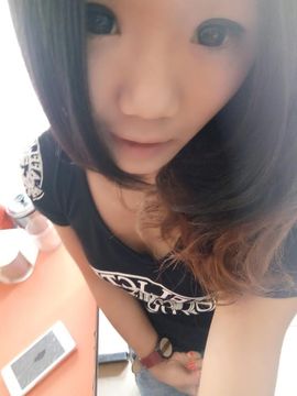 我是你瑞妈主播照片