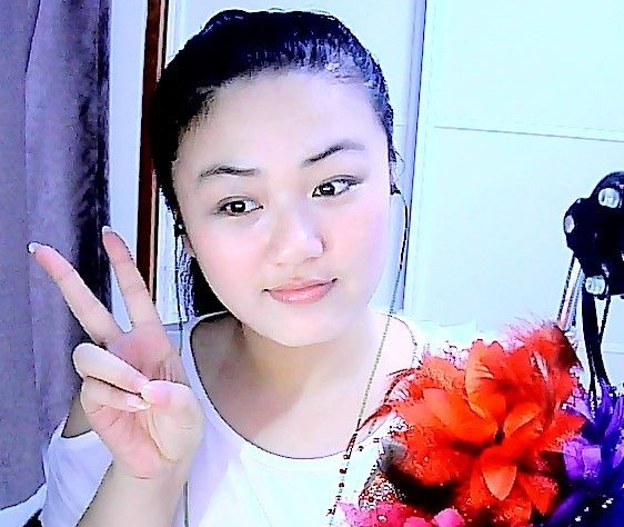 ，，乱溜达的主播照片