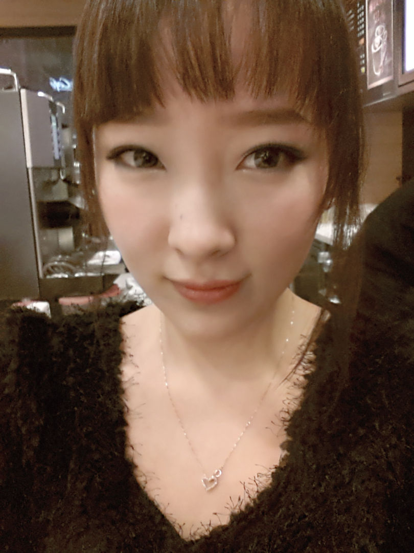 传说中的小梅子主播照片