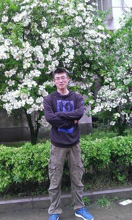 杨德紫云主播照片