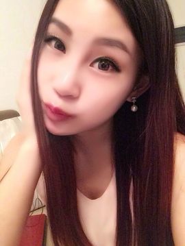 小雪是亲亲狂魔主播照片