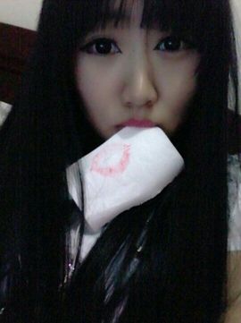 中毒°主播照片