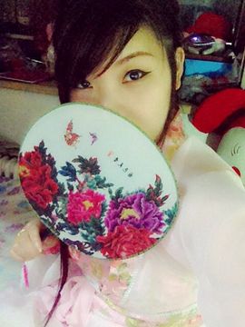 小欣欣，到此一游主播照片