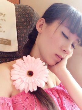 じ★╮凡间精灵小小✿主播照片