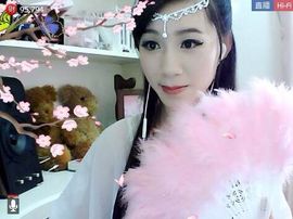 じ★╮凡间精灵小小✿主播照片
