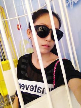 花开易见落难寻。主播照片