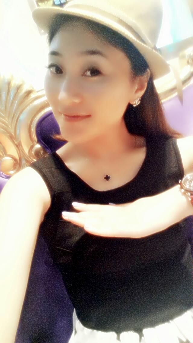 唯一和美的主播照片