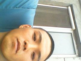 泣血圣王主播照片