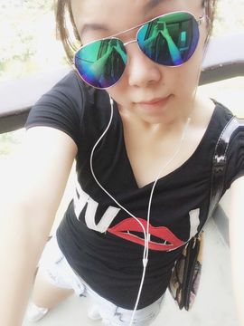 小优拉丶主播照片