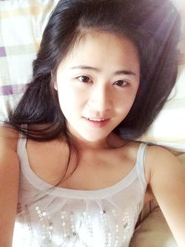 年年的小龙龟主播照片