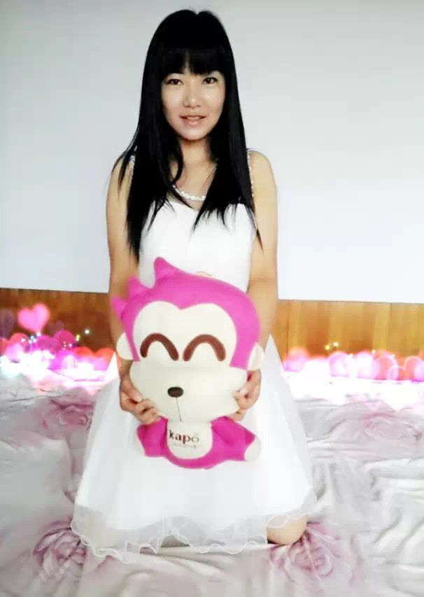 无奈习惯一个人主播照片