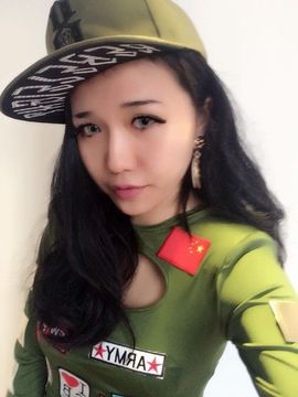 须弥芥子丶主播照片