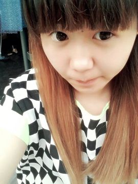 筱艺丶狠拽主播照片