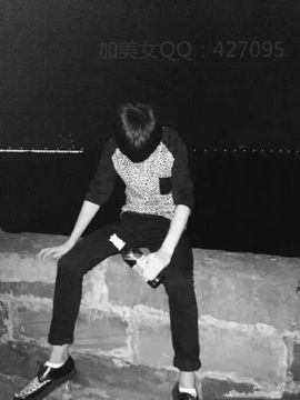 限量版骚年主播照片