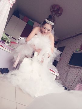 陳小心童童主播照片