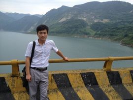 @秦腾主播照片