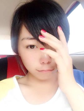 浅•唱主播照片