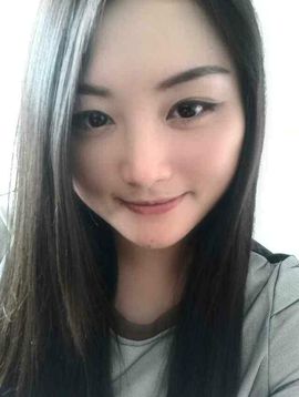 唐心儿主播照片
