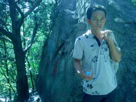 玉龙文华五度传媒主播照片