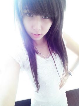 -萌兮baby主播照片