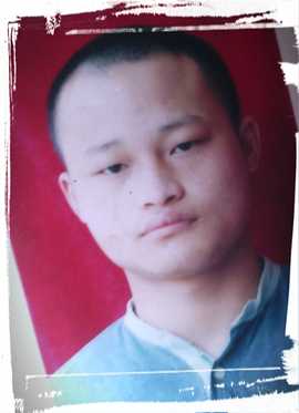 杨小倌主播照片