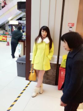 べ梅赛德斯。主播照片