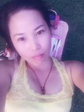 烟雨佳人主播照片
