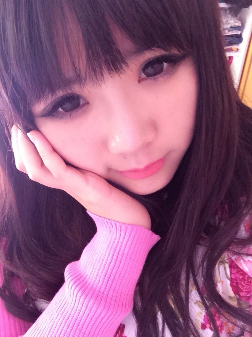 ︶￣檬小依丶➹主播照片