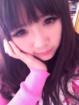 ︶￣檬小依丶➹主播照片