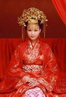 于碗嘉轩主播照片