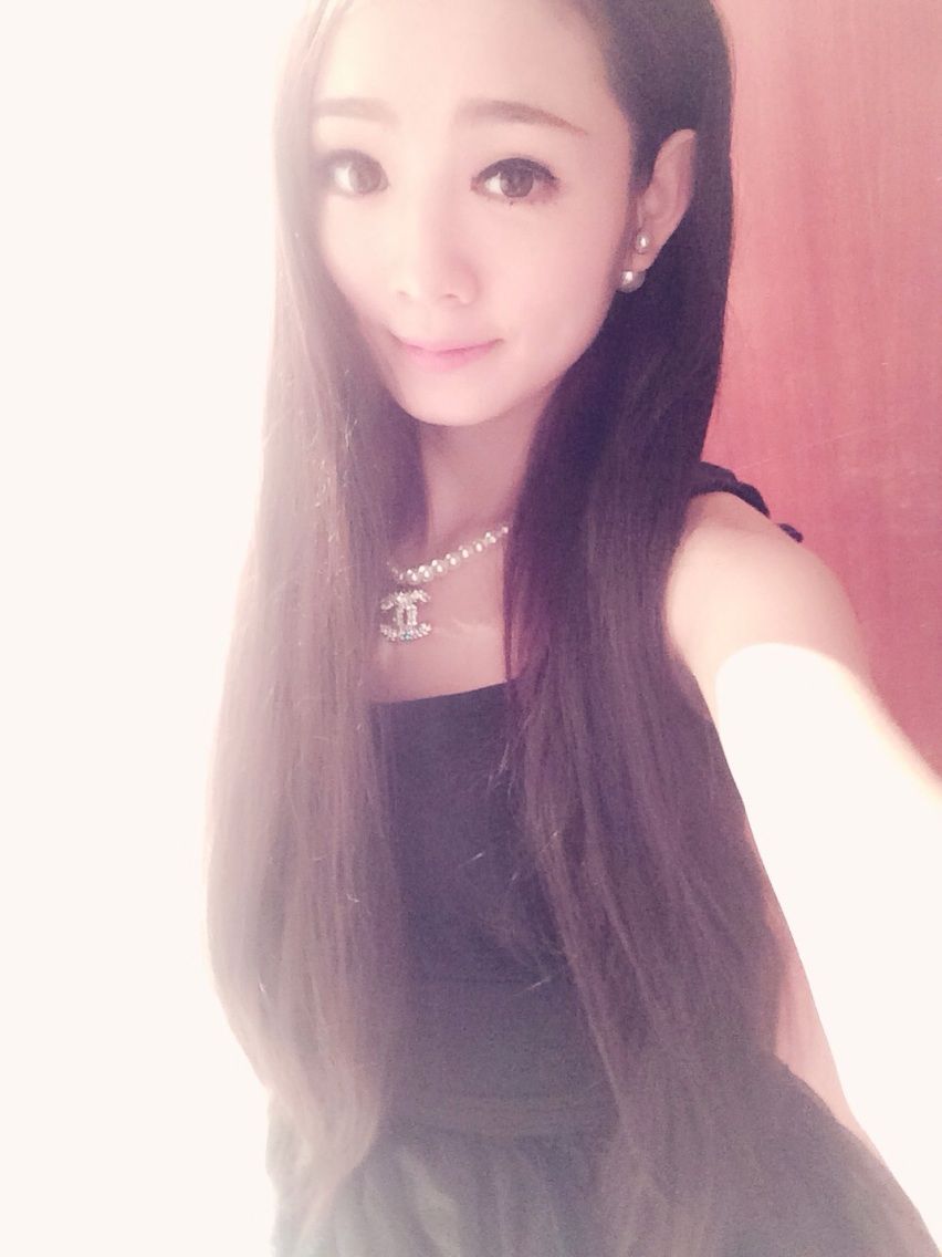 ??美美?．的主播照片
