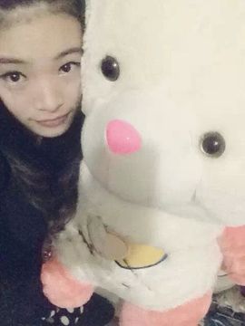 好啊吖主播照片