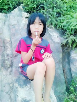 好啊吖主播照片