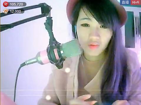 风中的风铃的图片