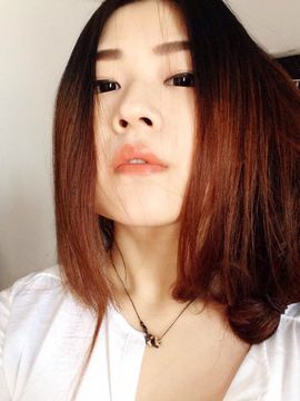 **糖糖主播照片