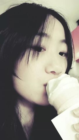 cov蚀心主播照片