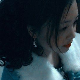蚀骨💕冷美人主播照片