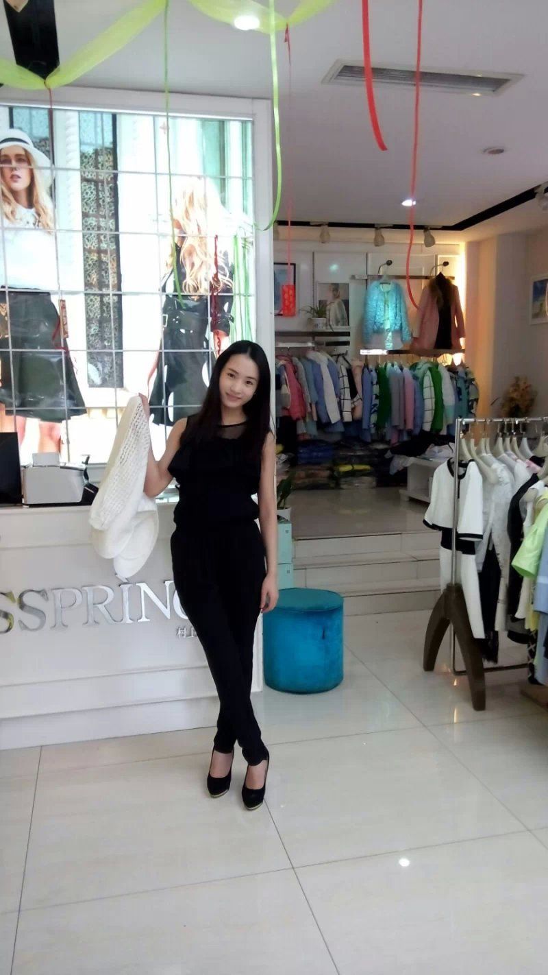 风中的风铃的图片